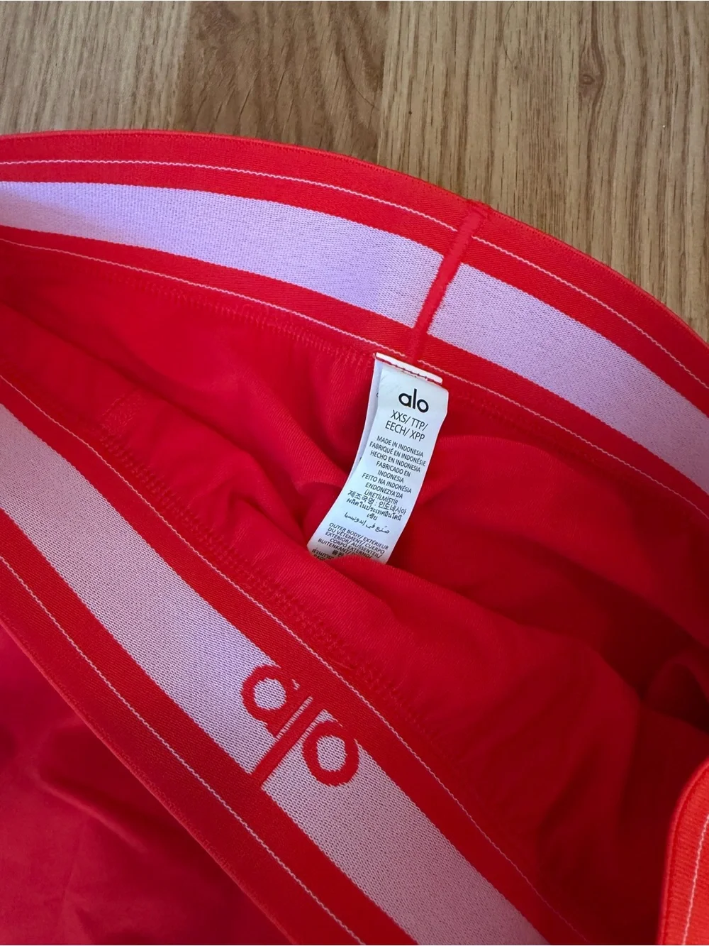 ALO Yoga Red Athletic Skort with Logo Waistband